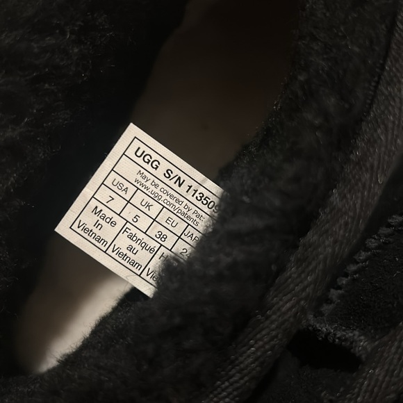 Black platform, UGGs - Picture 5 of 7